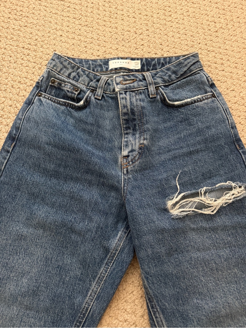 MWomen's Relaxed Medium Blue Mom Jeans